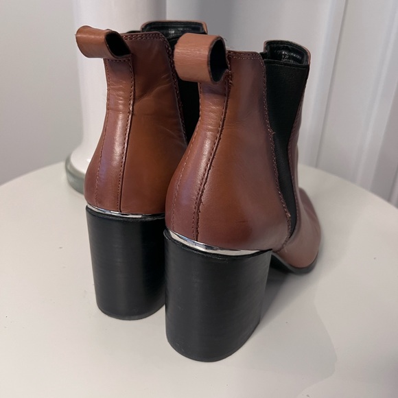 Steve Madden Ankle boots size 10. - Picture 4 of 12